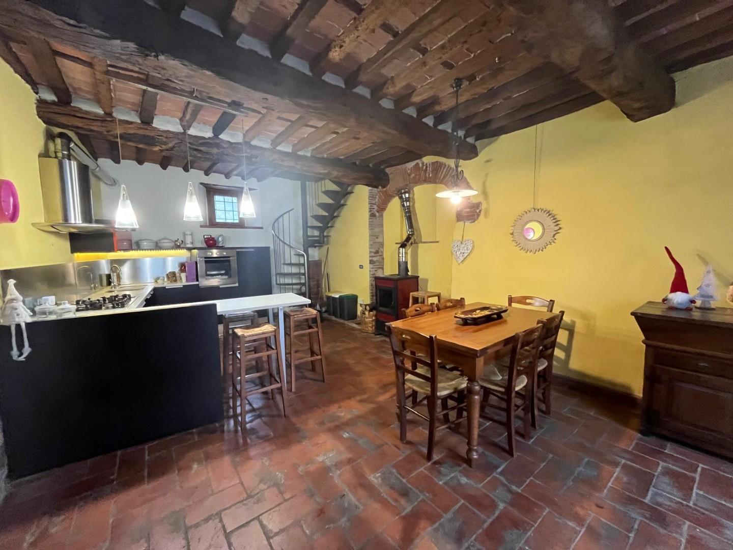 Loft arredato in affitto, Lucca sesto di moriano