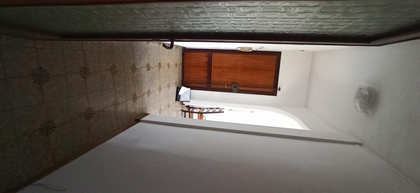 Quadrilocale con terrazzo, Viareggio centro pineta