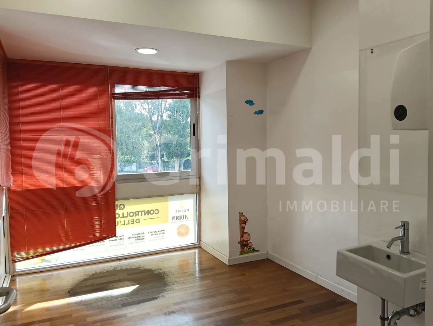 Negozio in affitto a Roma