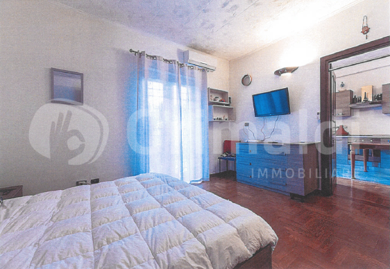 Monolocale arredato in affitto a Roma