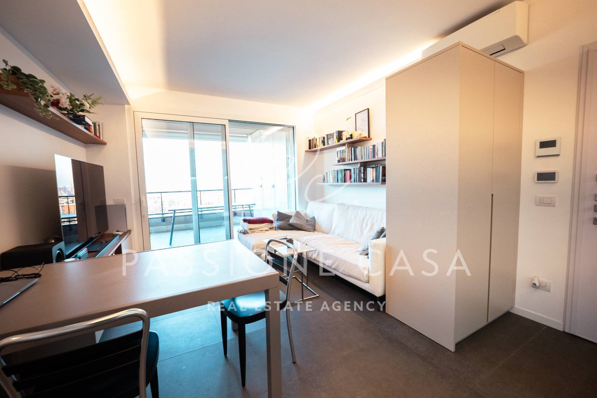 Appartamento in vendita a Segrate, Centro