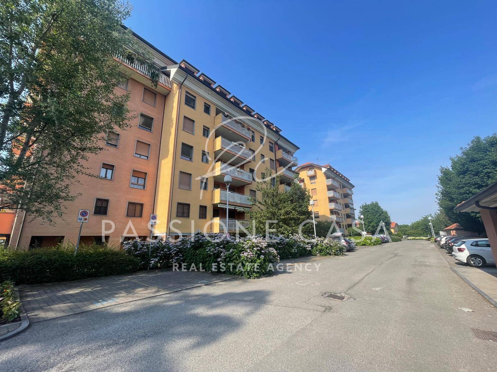 Appartamento in vendita a Segrate, Centro