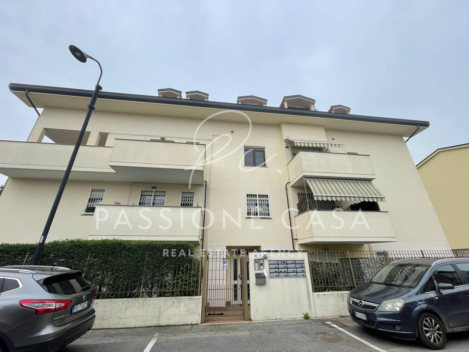 Appartamento in vendita a Segrate, Centro