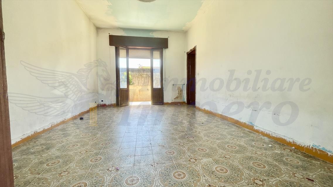 Bilocale con giardino in via san casciano 8, Pomezia