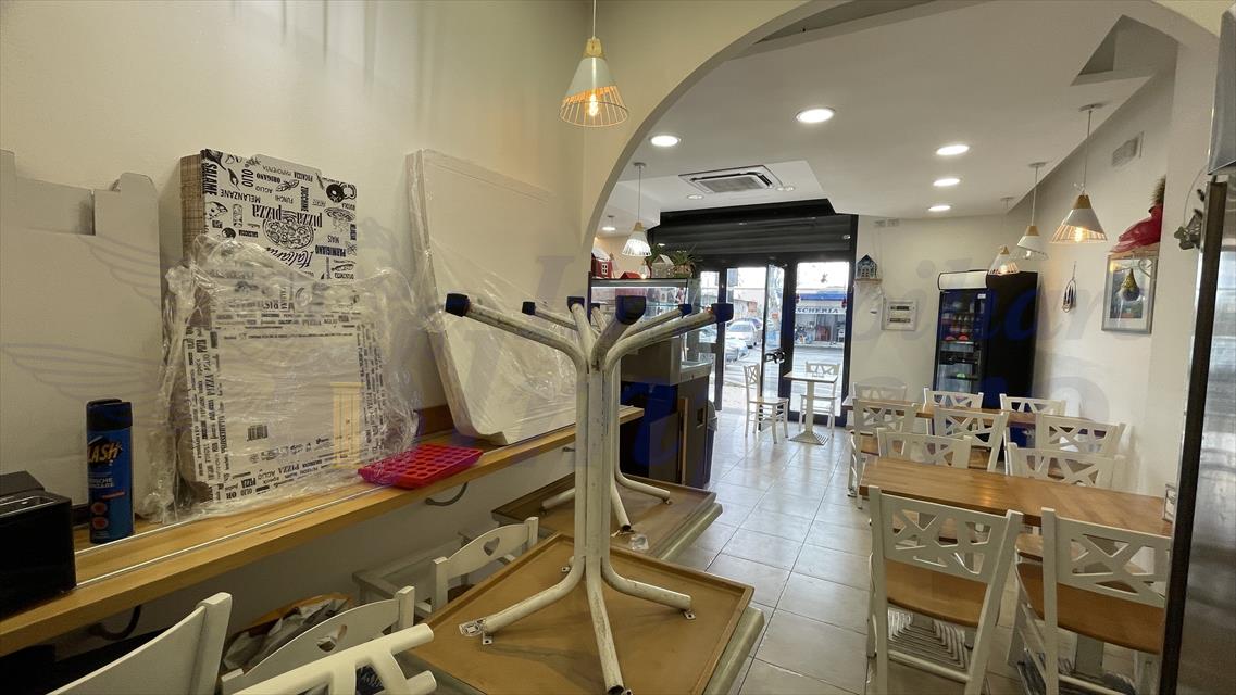 Attivit� commerciale in vendita, Pomezia centro