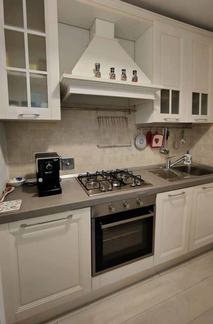 Appartamento in vendita a Viareggio, Centro Pineta