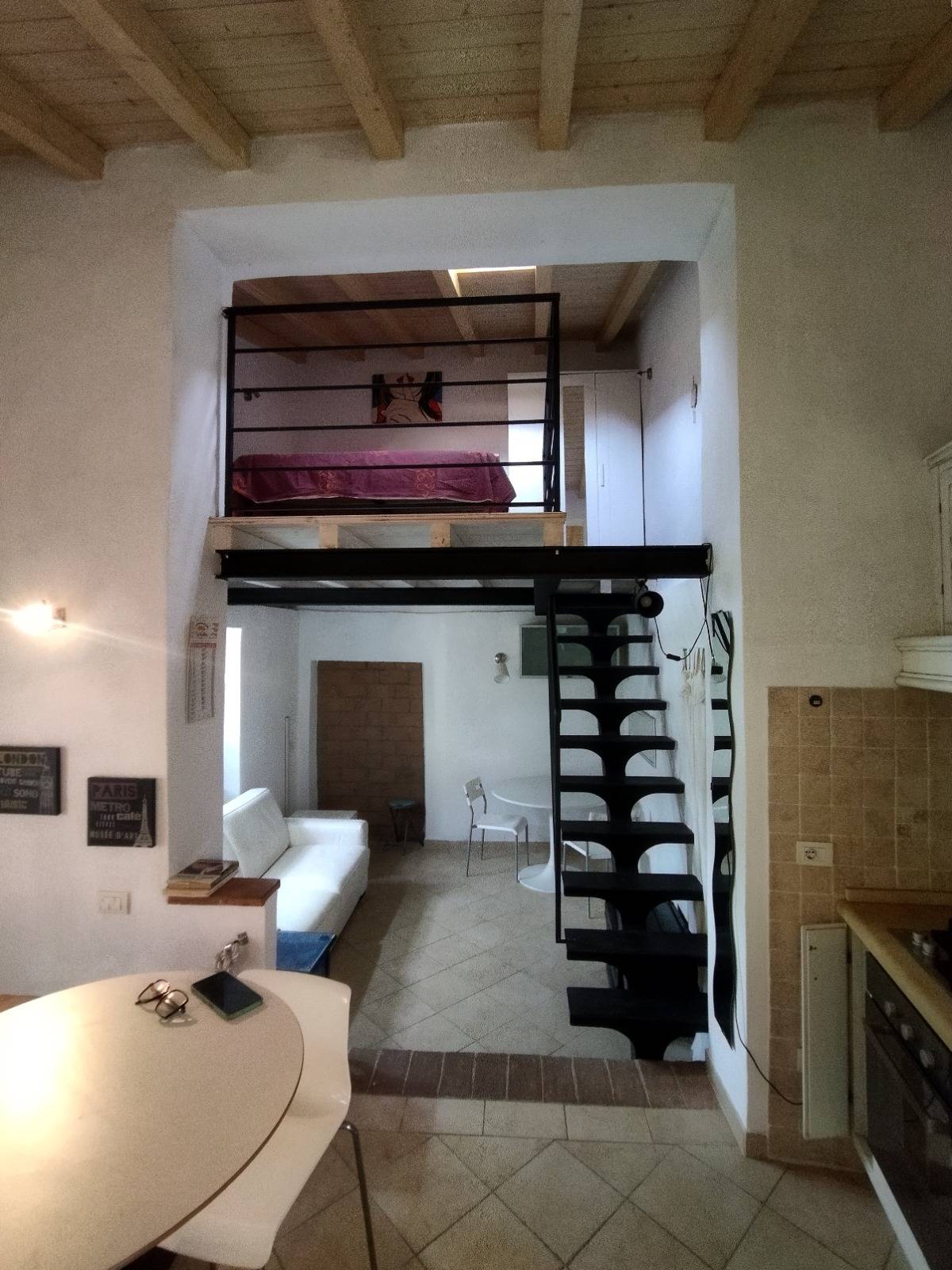 Casa semi indipendente in vendita a Camaiore