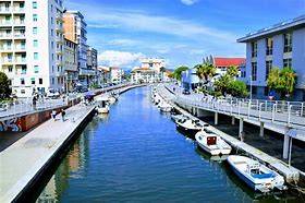 Appartamento in vendita a Viareggio, Centro Mercato