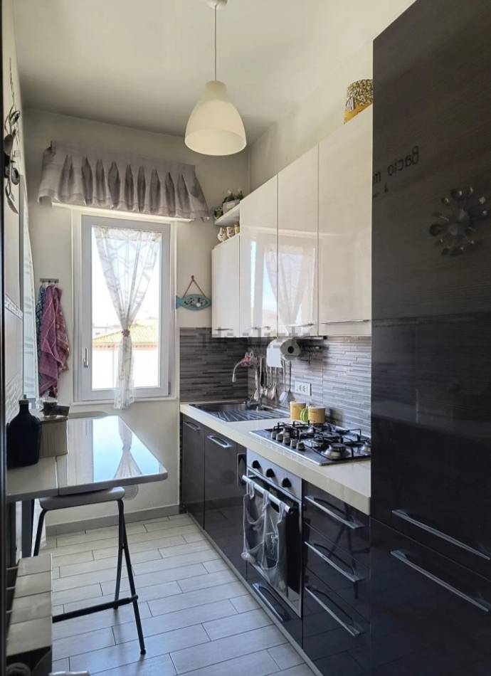 Appartamento in vendita a Viareggio, Darsena