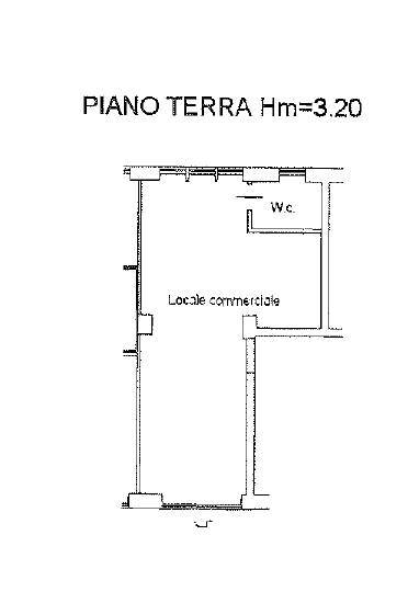 Locale commerciale in affitto a Campobasso, Semicentro