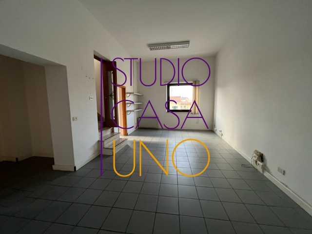 Studio/Ufficio in vendita a Montevarchi, Centro