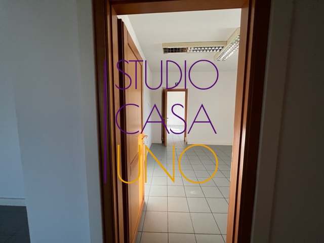 Studio/Ufficio in vendita a Montevarchi, Centro