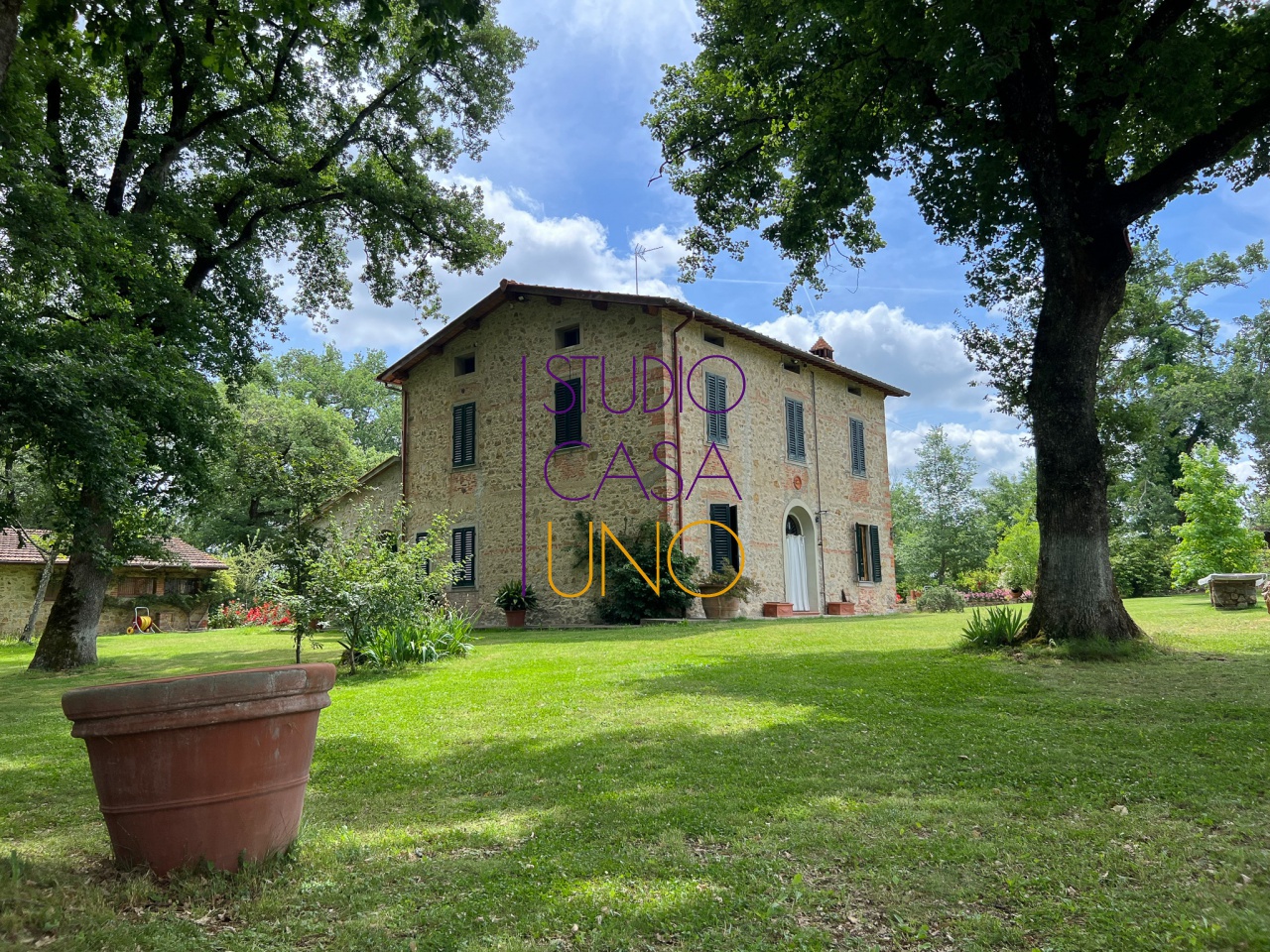 Cascina/Casale/Masseria in vendita a Bucine, Mercatale