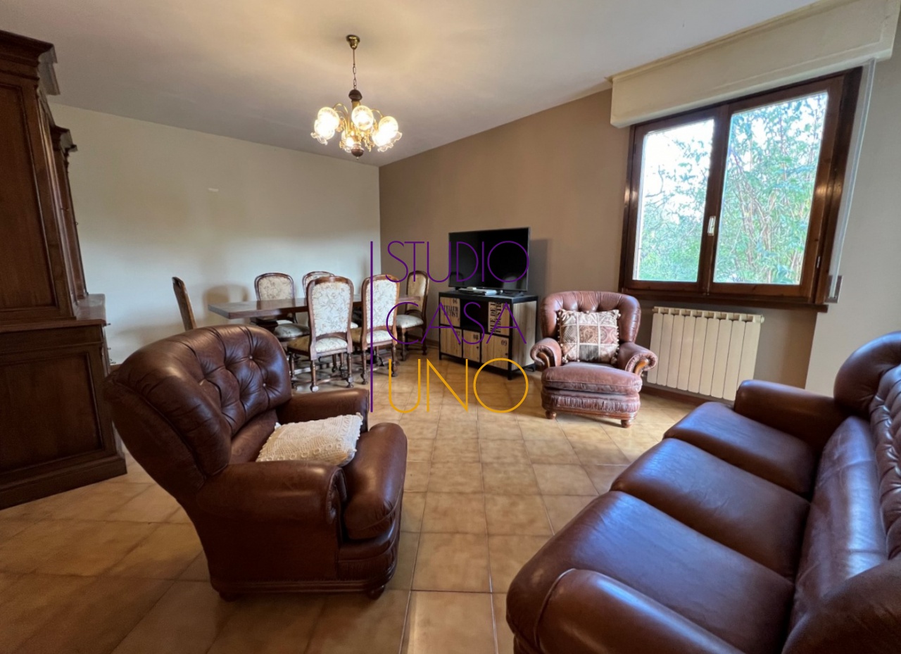 Appartamento in vendita a Bucine, Ambra