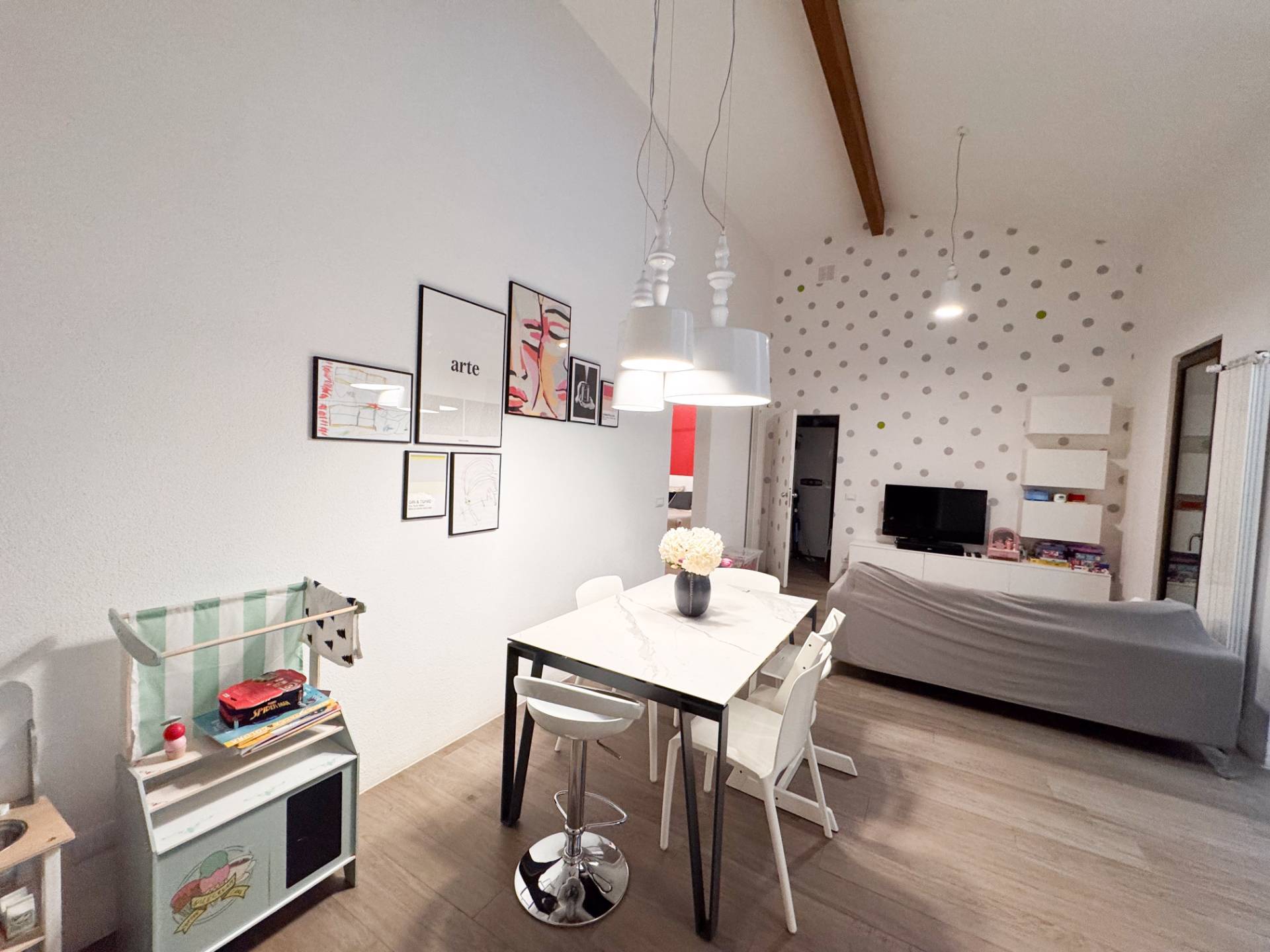 Casa semi indipendente in vendita a Montevarchi, Pestello