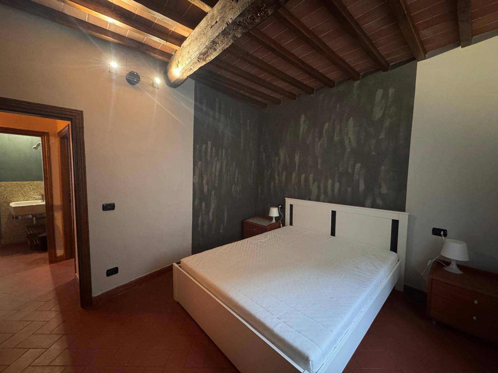 Casa singola in affitto a Loro Ciuffenna, Centro