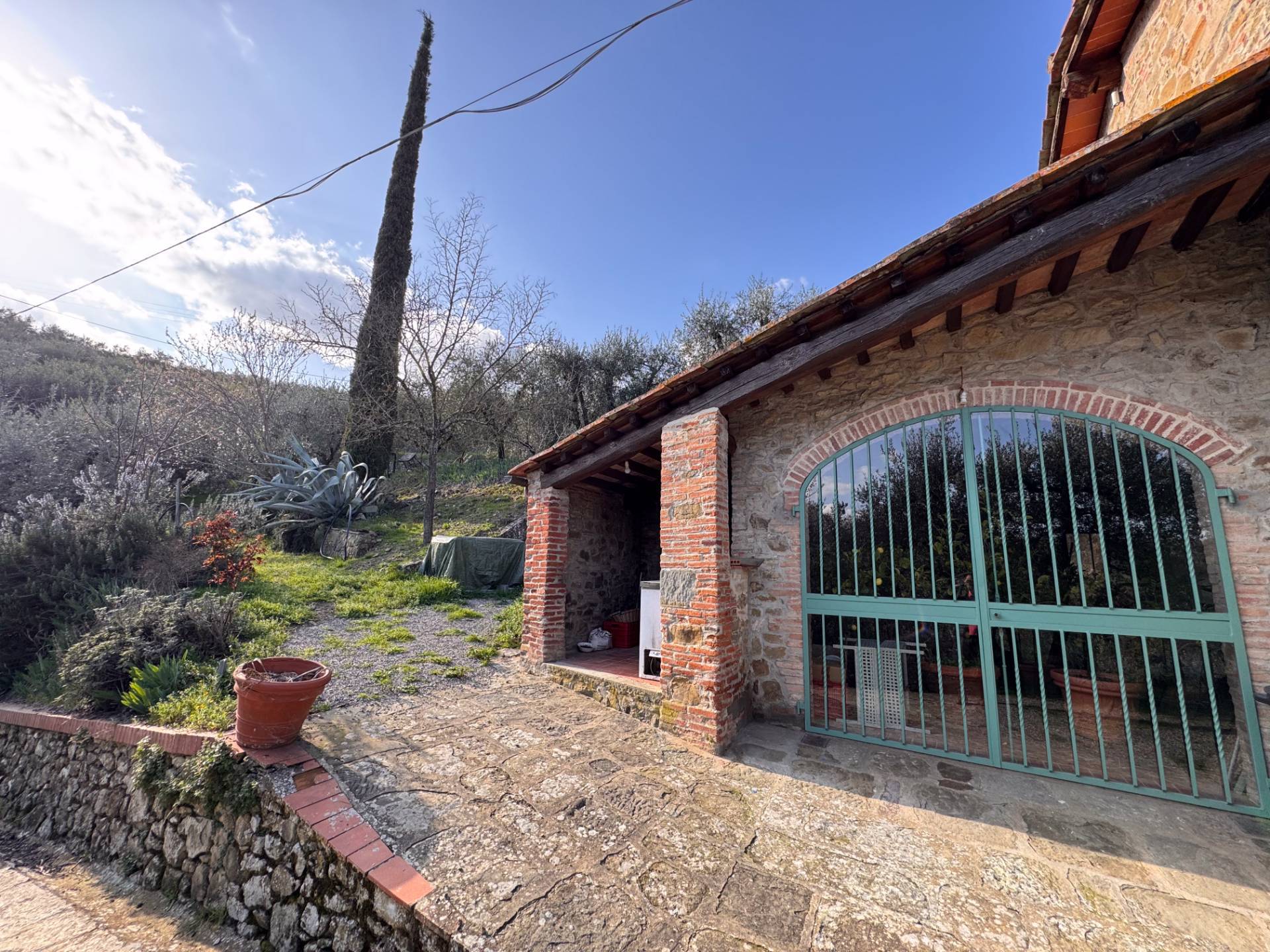 Cascina/Casale/Masseria in vendita a Cavriglia, Montegonzi