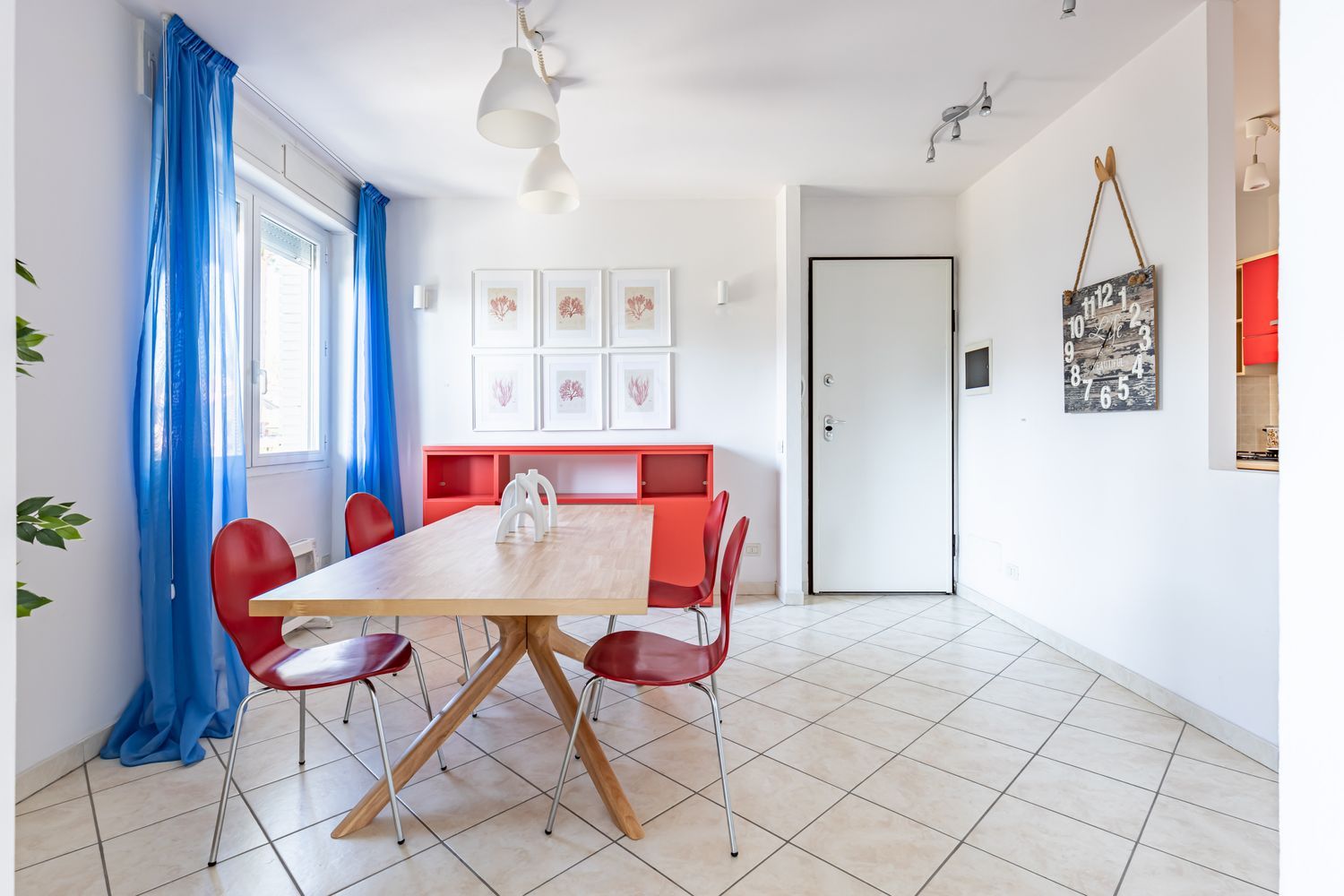 Attico arredato in affitto a Valchiusa