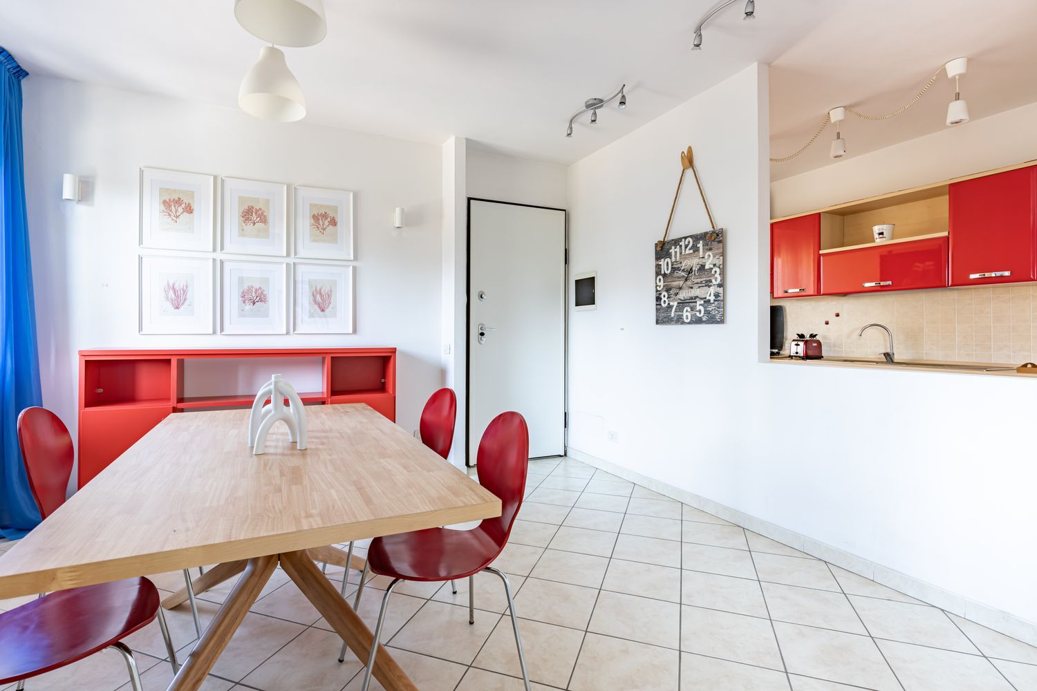 Attico arredato in affitto a Valchiusa