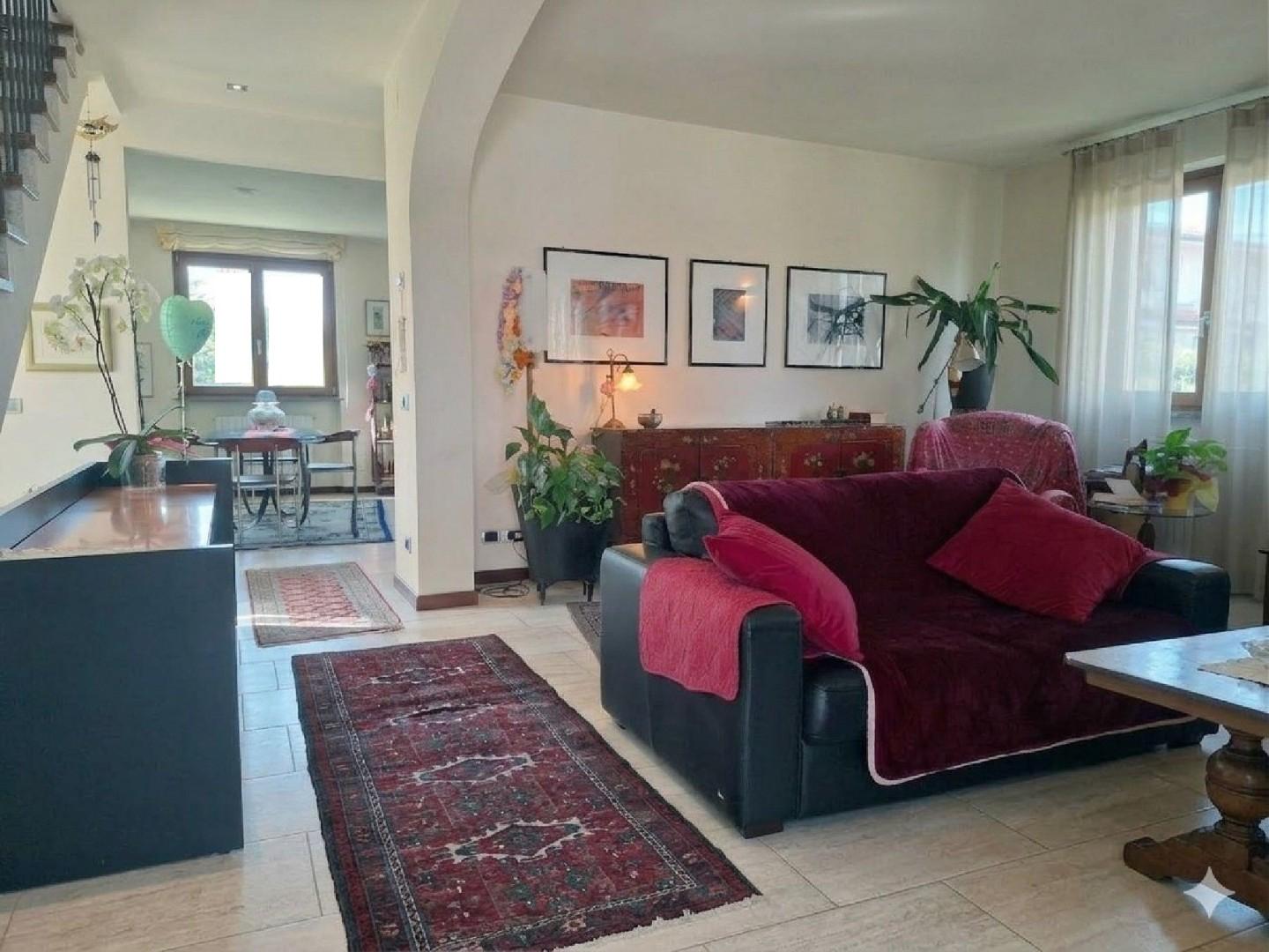 Villa con giardino, Camaiore lido di