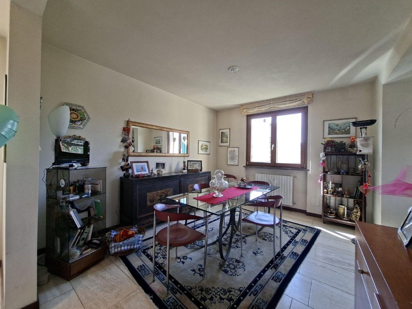 Villa con giardino, Camaiore lido di