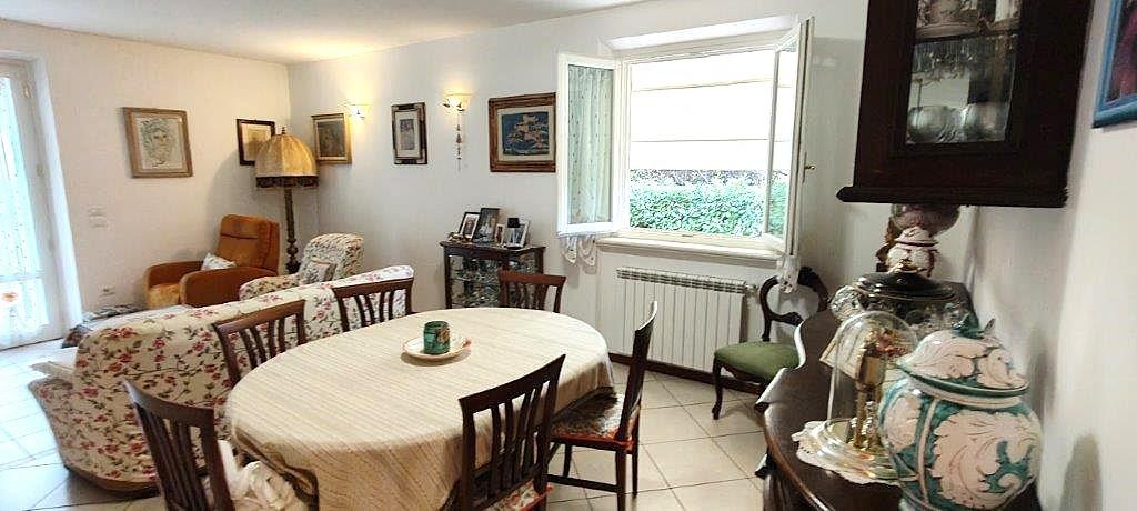 Villa Bifamiliare con giardino, Camaiore capezzano pianore