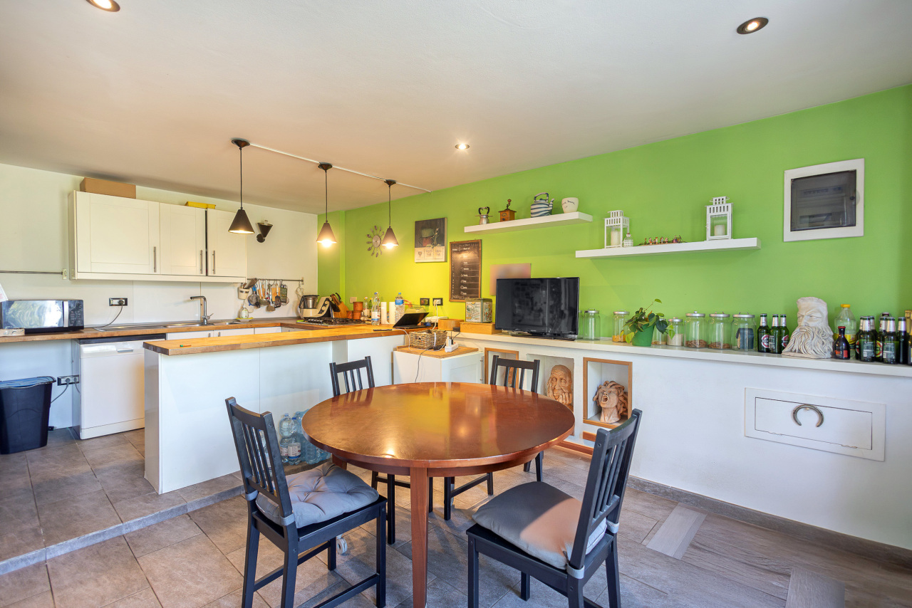 Casa indipendente con giardino, Pisa putignano no