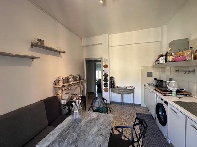 Appartamento con terrazzi, Pisa stazione