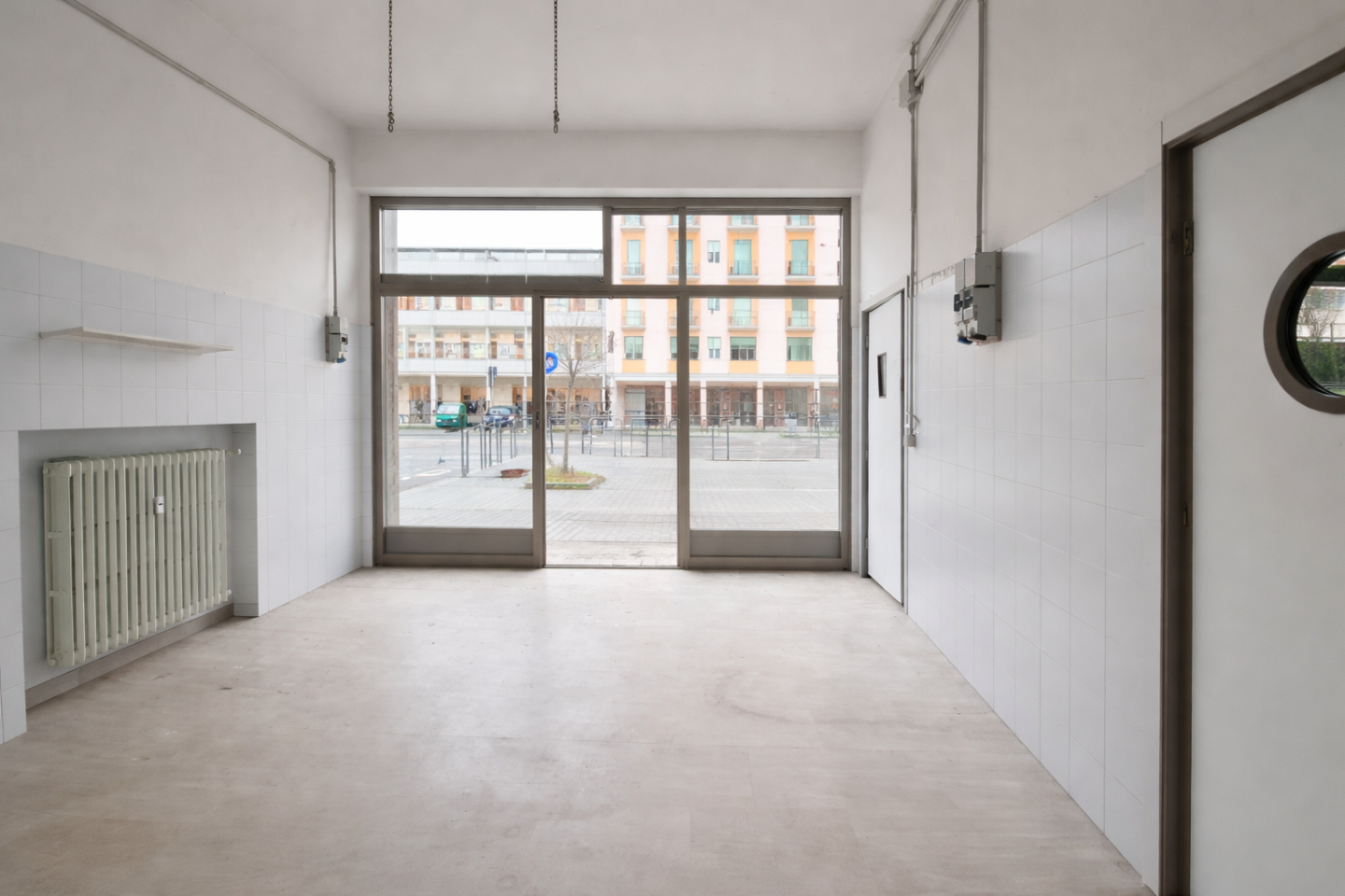 Locale commerciale in vendita a Castelfranco di Sotto