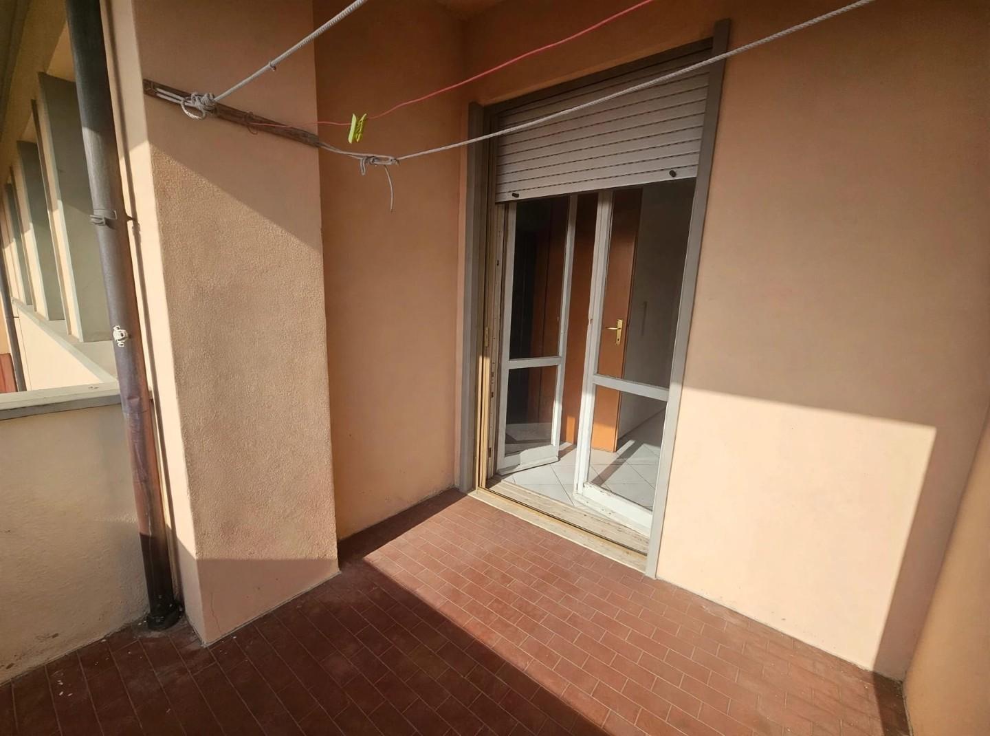 Trilocale con terrazzi, Pontedera stazione