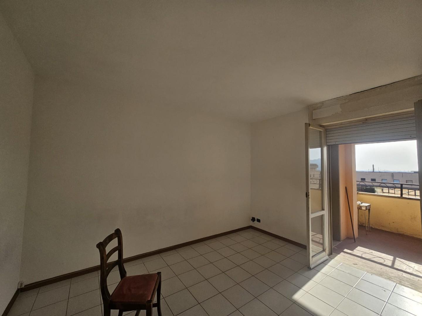 Trilocale con terrazzi, Pontedera stazione