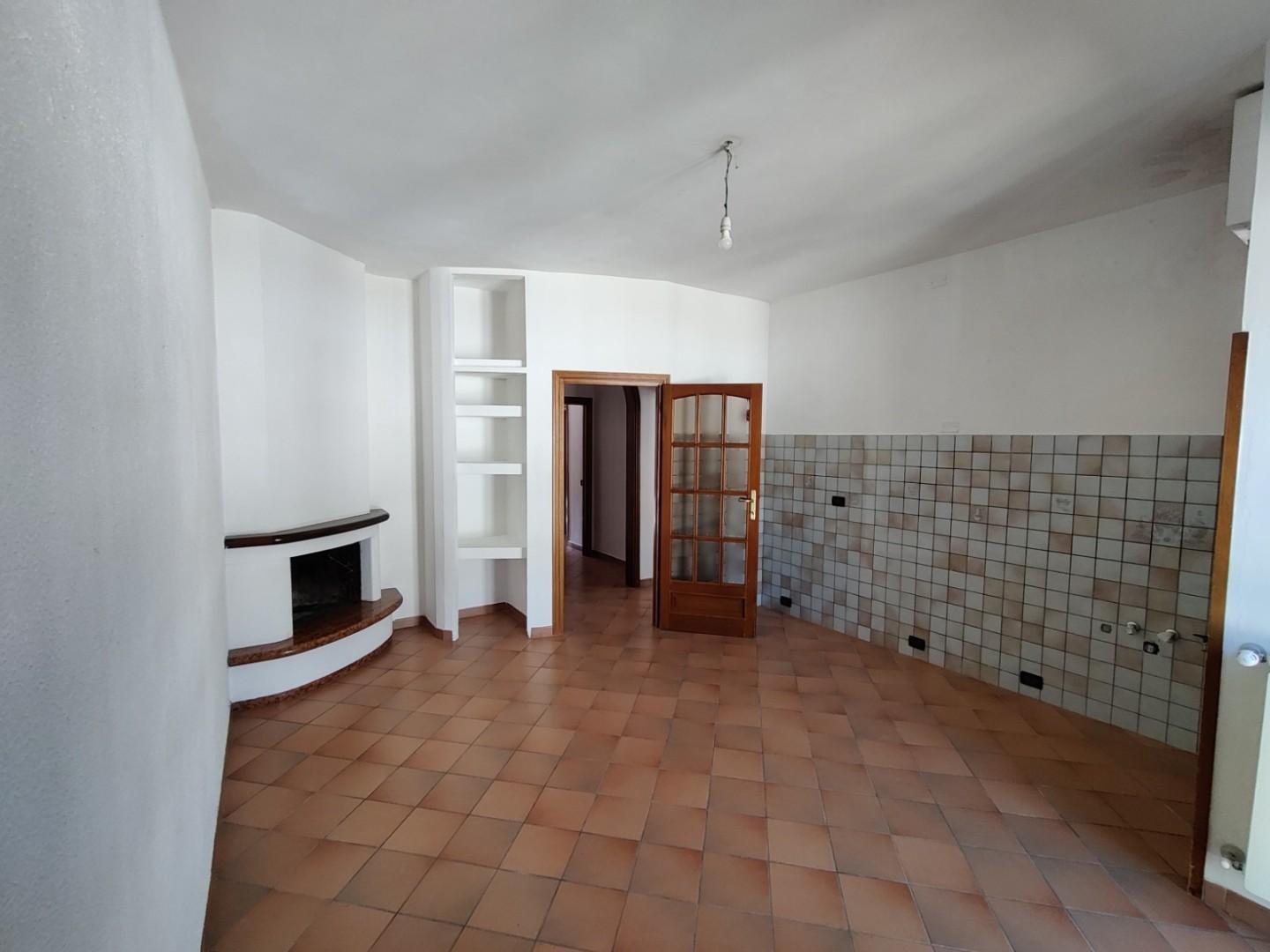 Quadrilocale con giardino, San Giuliano Terme asciano