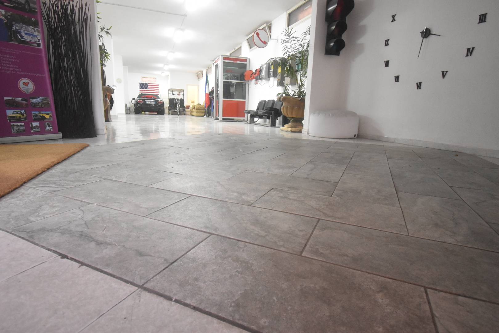 Deposito in vendita a Quartu Sant'Elena