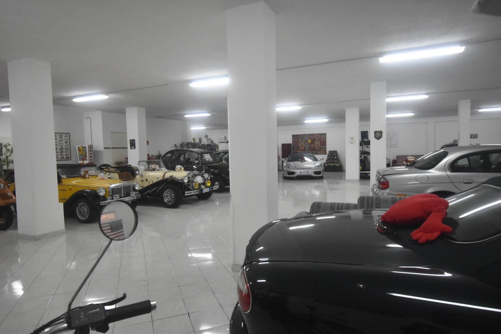 Deposito in vendita a Quartu Sant'Elena