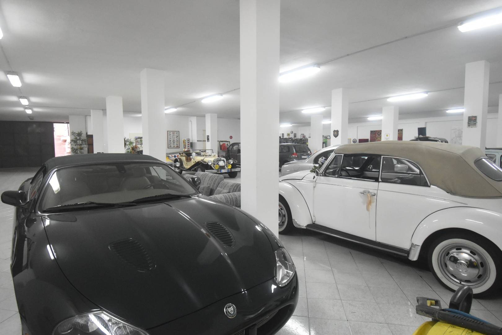 Deposito in vendita a Quartu Sant'Elena