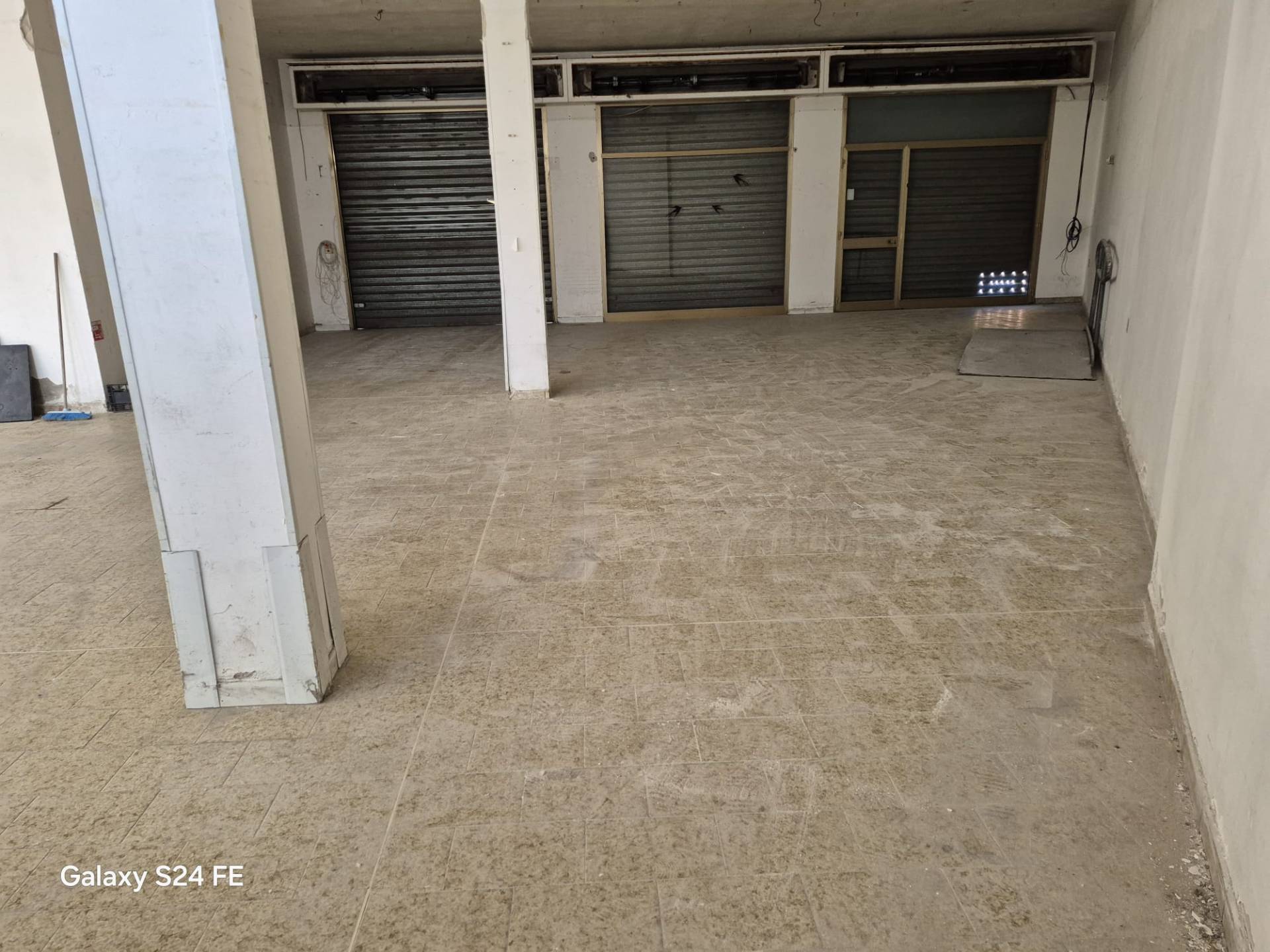 Locale commerciale in vendita a Quartu Sant'Elena