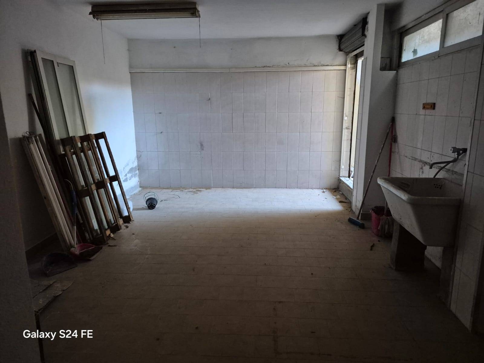 Deposito in vendita a Quartu Sant'Elena