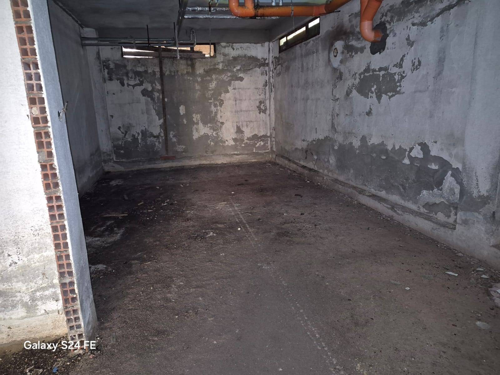 Deposito in vendita a Quartu Sant'Elena