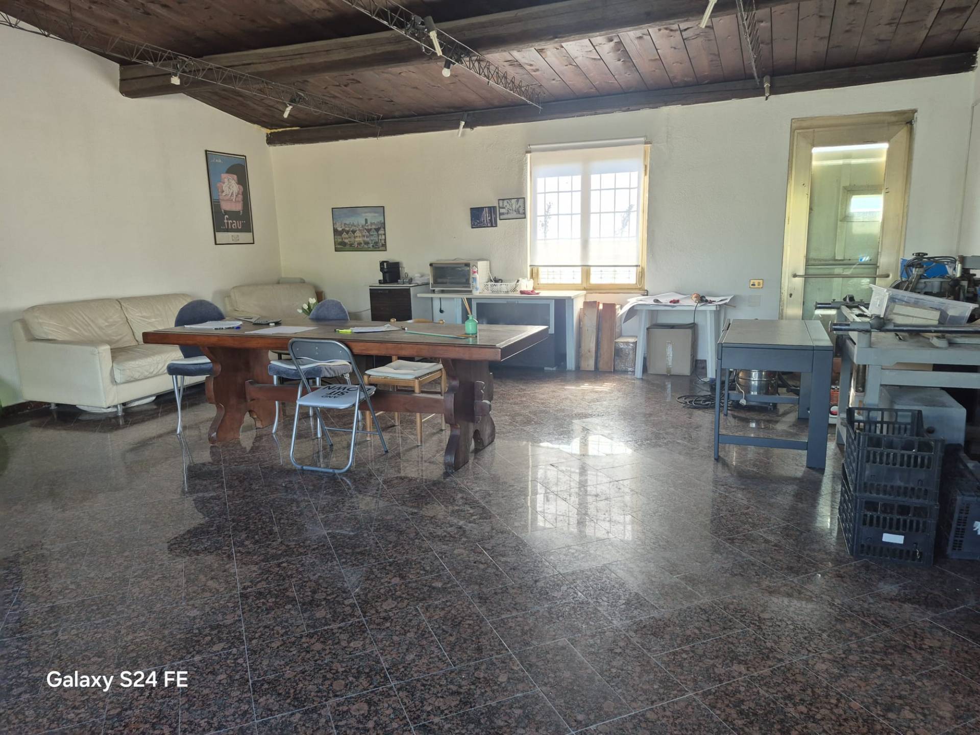 Capannone in vendita a Quartu Sant'Elena
