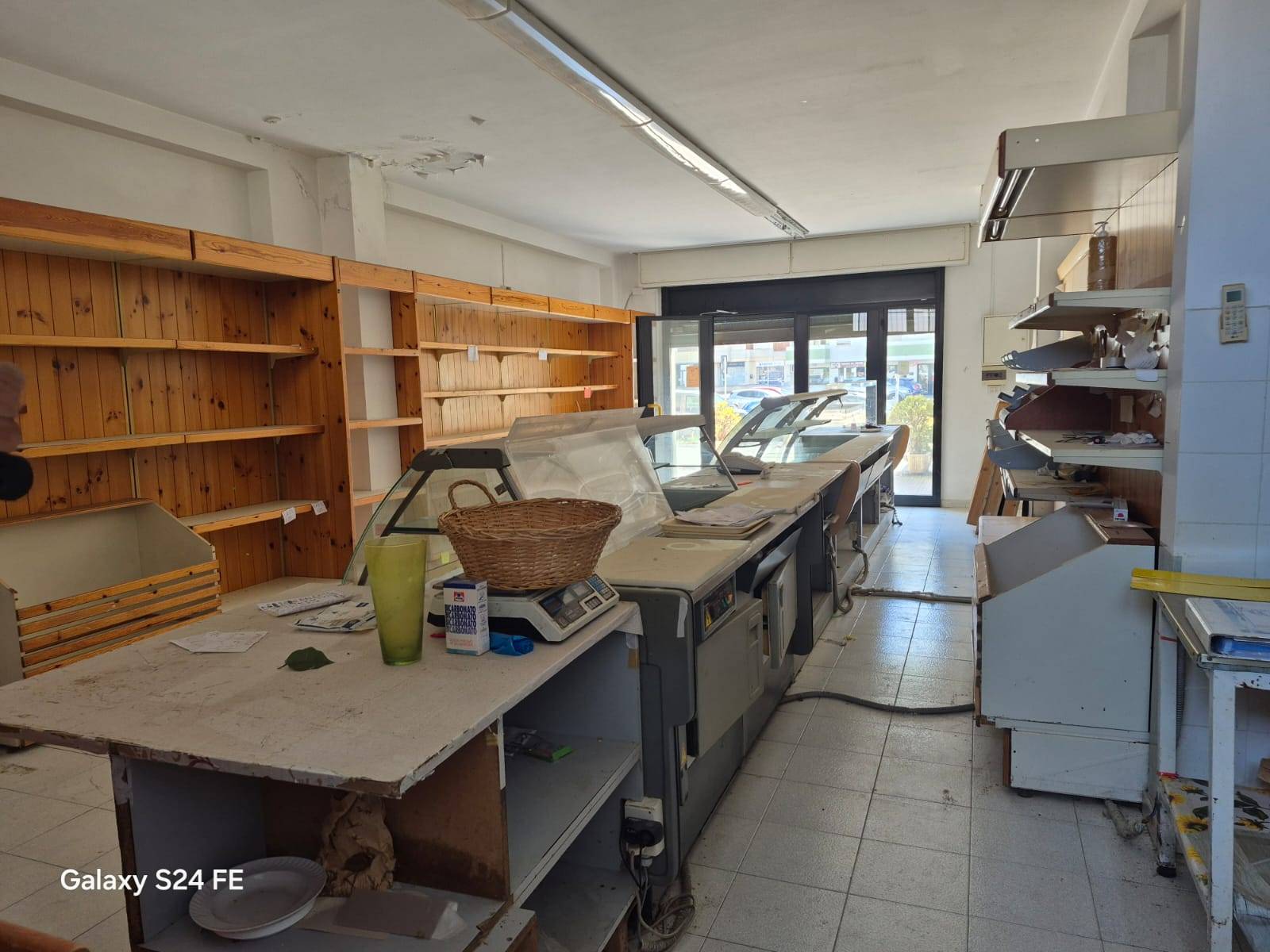 Locale commerciale in vendita a Quartu Sant'Elena