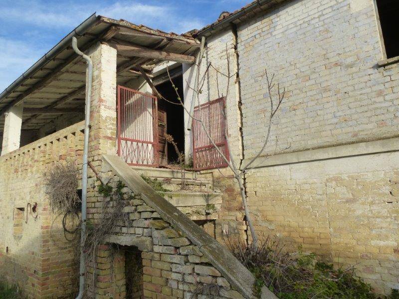 Rustico in vendita a Tortoreto, Cavatassi