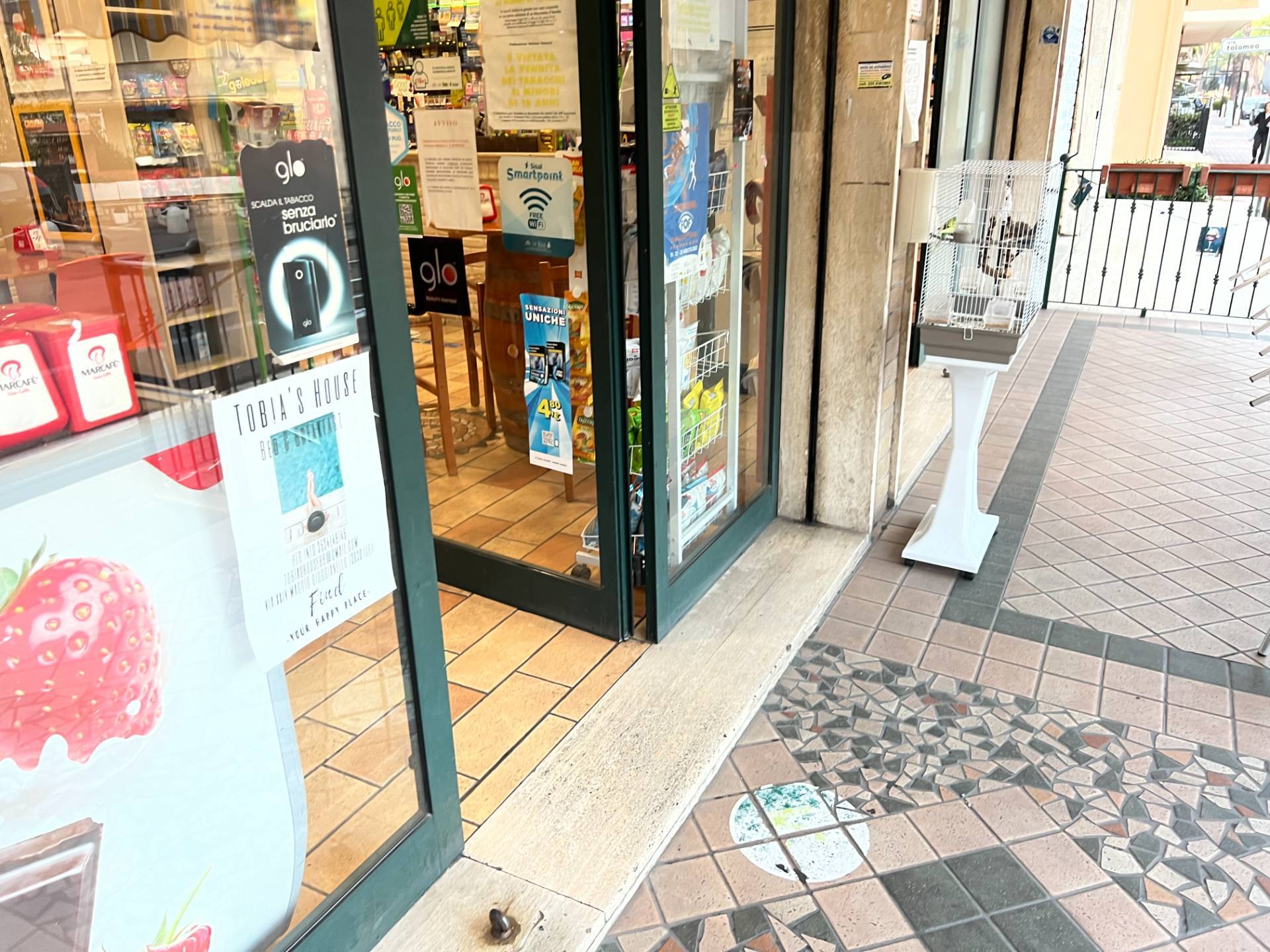 Attivit commerciale in vendita a Martinsicuro