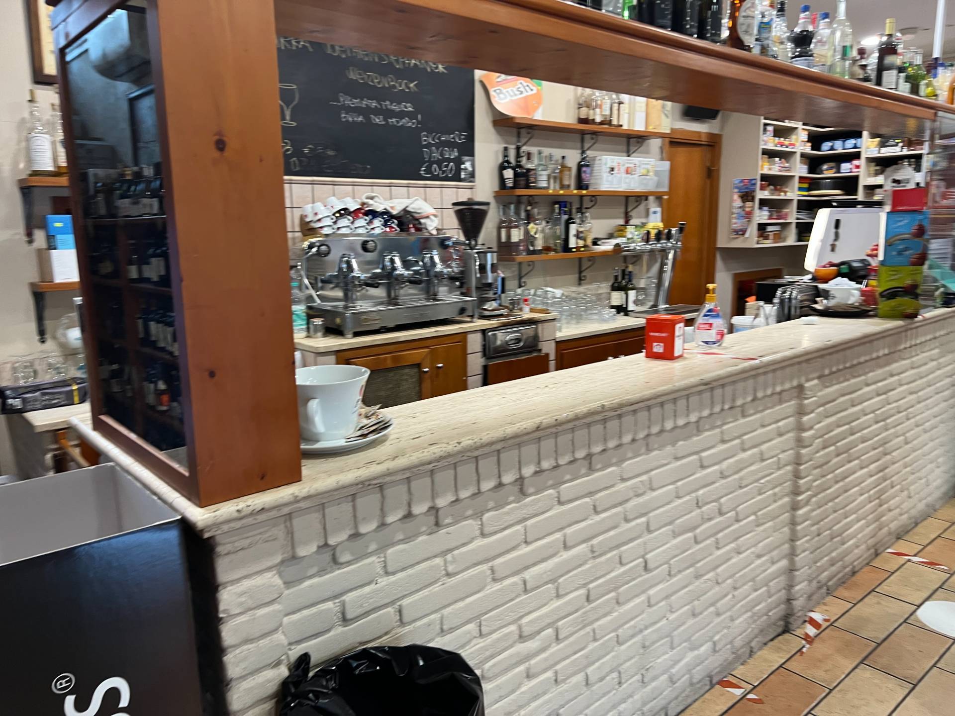 Attivit commerciale in vendita a Martinsicuro