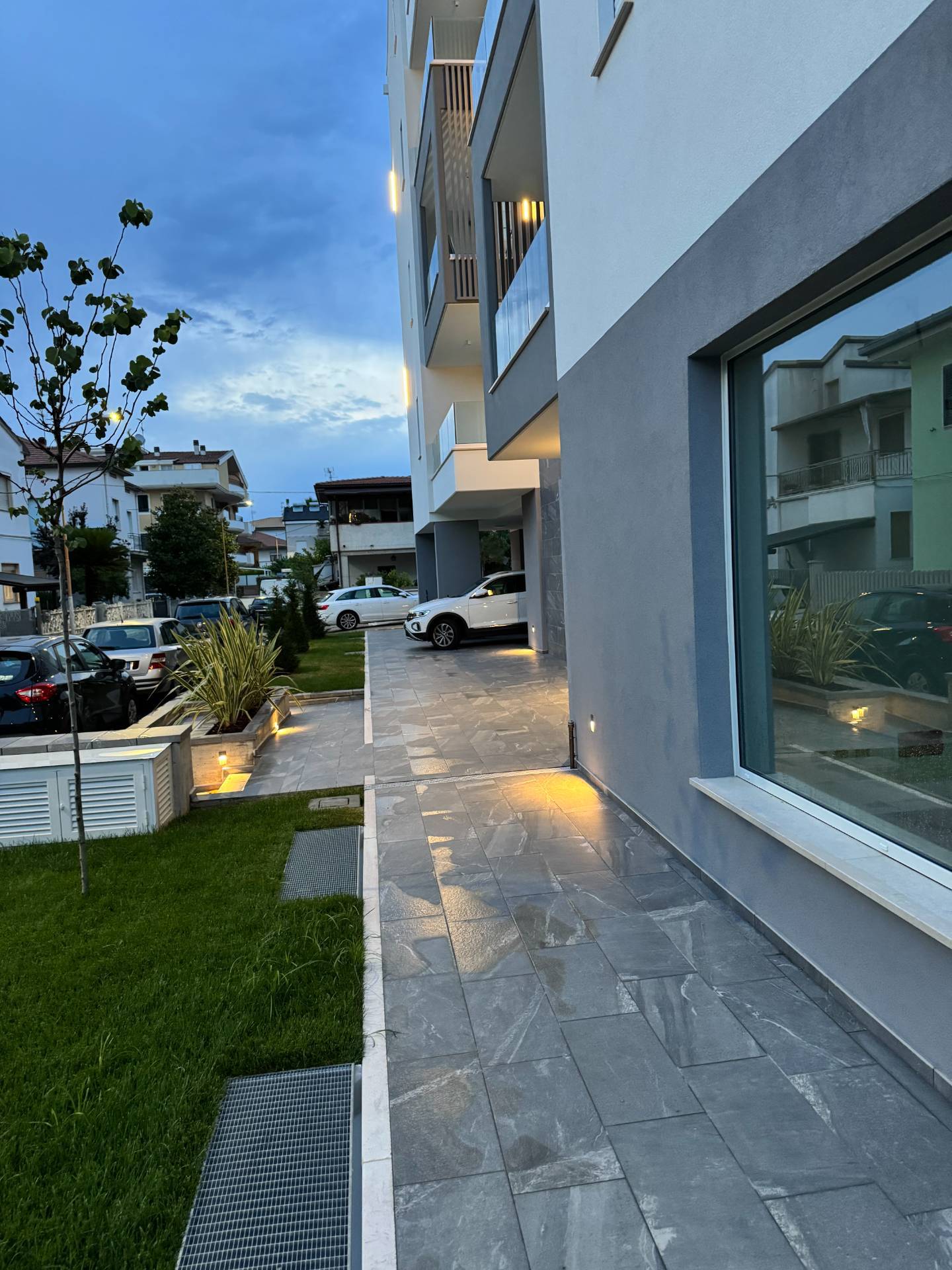 Locale commerciale in affitto a Tortoreto, Tortoreto Lido