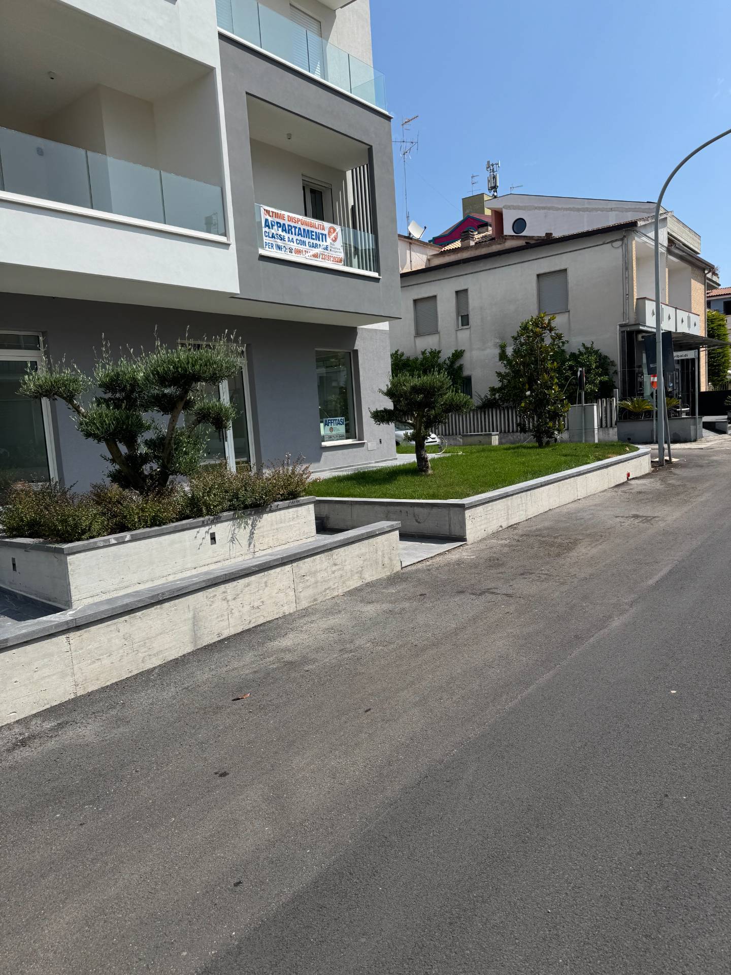 Locale commerciale in affitto a Tortoreto, Tortoreto Lido