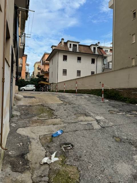 Box o garage in affitto a San Benedetto del Tronto