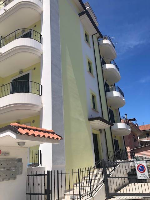Appartamento in affitto a Alba Adriatica
