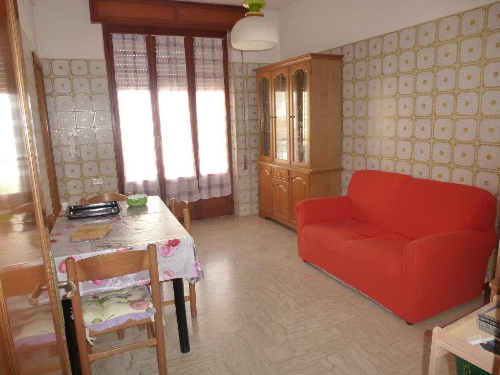 Appartamento in vendita a Alba Adriatica, Zona Mare