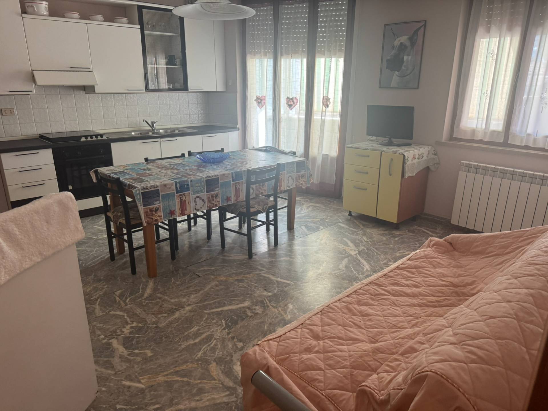 Appartamento in vendita a Alba Adriatica, Zona Mare
