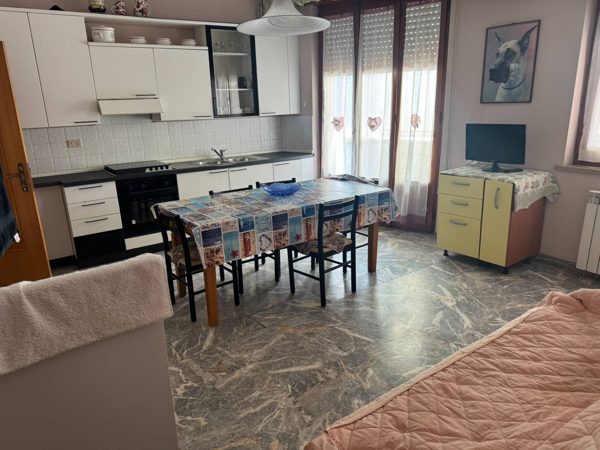 Appartamento in vendita a Alba Adriatica, Zona Mare
